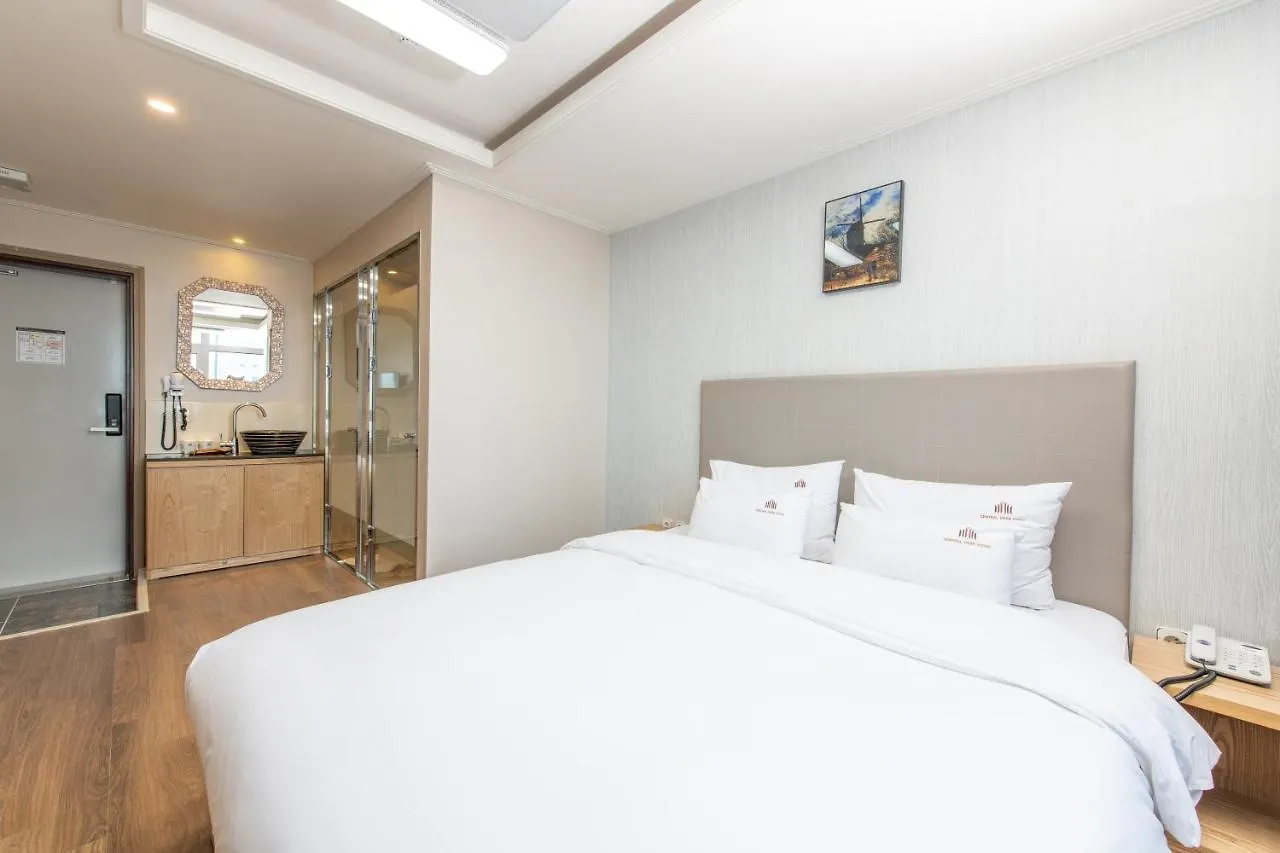 Central Park Hotel Busan