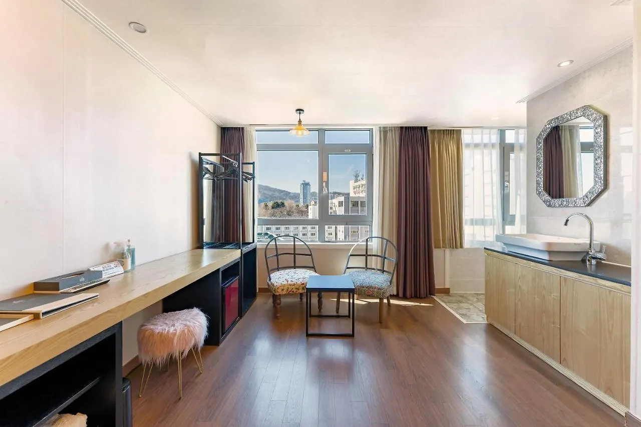 ***  Central Park Hotel Busan South Korea