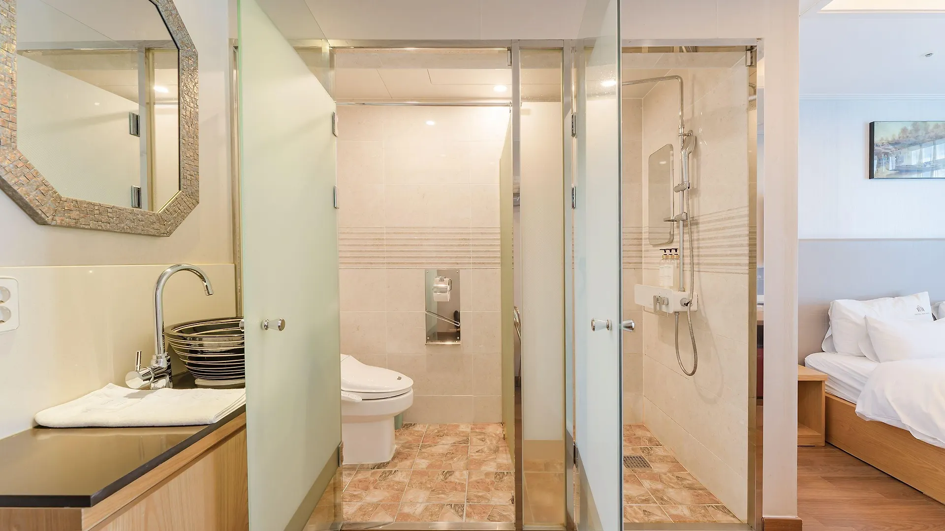 ***  Central Park Hotel Busan South Korea